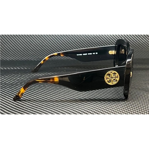 TORY BURCH NEW SUNGLASSES, CASE AND POUCH - Picture 5 of 16